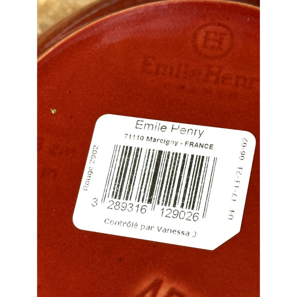 NWT Emile Henry France Rouge Sauce Pot Mixing Bowl with Spout 2902 - Picture 8 of 10